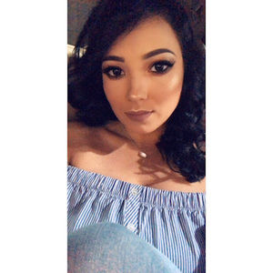 Meet your Posher, Alondra